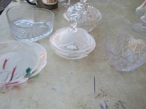 lot 351 image: candy dishes plus