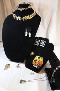 lot 13 image: Halloween jewelry - includes hair clips, ghost earrings, and laurel wreath crown headpieces