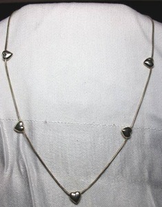 lot 95 image: Sterling Silver - Heart station beads on silver rope chain necklace