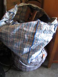 lot 313 image: 4 large bags of clothes and shoesboots as shown