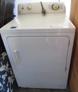lot 316 image: GE electric clothes dryer