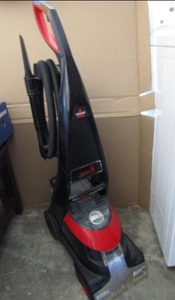 lot 318 image: Bissel Proheat essential carpet cleaner