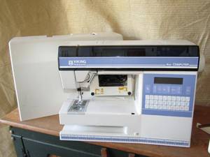 lot 348 image: Viking Husqvarna type 400 sewing machine