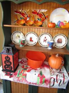 lot 351 image: Fall theme dishes and decor as shown