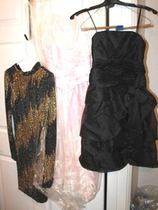 lot 5 image: Special occasion Dresses - 2 black dresses are size 0, Pink Prom dress size 1112 (from 1987)