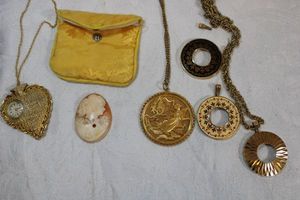 lot 187 image: Jewelry - Cameo stone, vintage heart watch necklace, pendants and parts as shown