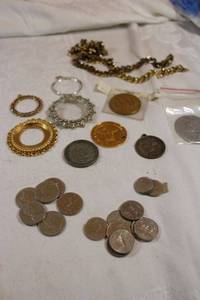 lot 212 image: Jewelry Parts, commemorative coins and foreign coins possibly for making jewelry.  Includes 30 gold tone chain.