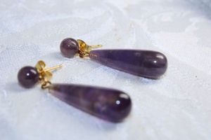 lot 203 image: Purple stone drop earrings 1.25 L