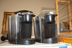 lot 165 image: 2 Keurig coffee machines