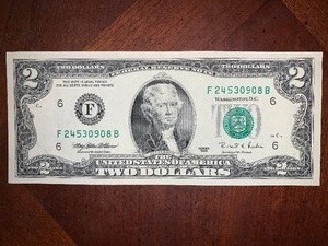 lot 40 image: 1 $2 Bill Very Good Condition 1995