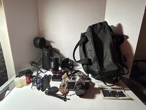 lot 23 image: ASAHI PENTAX film camera lot (no film included)