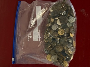 lot 97 image: Bag of vintage metal buttons