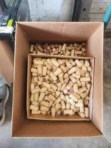 lot 85 image: Generous amount of corks -