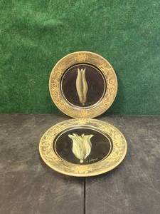 lot 159 image: Pair of Tam Sam hand painted collectible plates