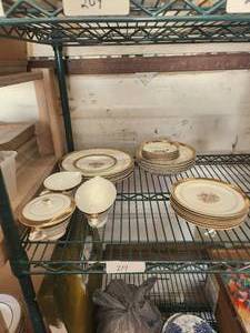 lot 214 image: Selection of Stetson 22kt gold encrusted dishware -  30pieces