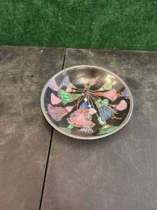 lot 261 image: Neiman Marcus heavy metal wrapped porcelain plates