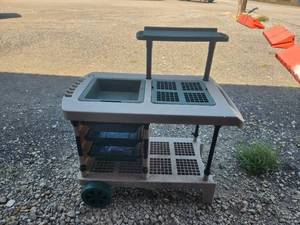 lot 8 image: Rubbermaid garden cart - 26 by 48 by 48 - can be taken apart