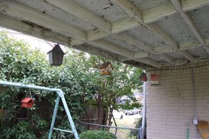 lot 201 image: Birdhouse collection
