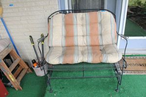 lot 198 image: Metal patio bench as shown