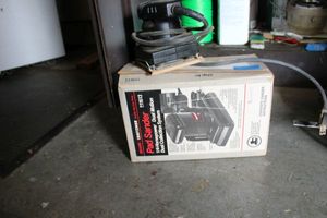 lot 184 image: Craftsman Pad Sander
