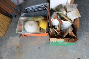 lot 160 image: Paint brushes and paint supplies, tarp, Mosquito screen roll