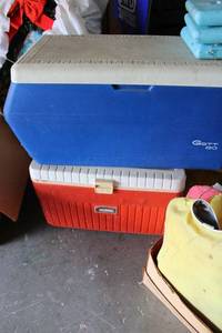 lot 153 image: Plastic coolers