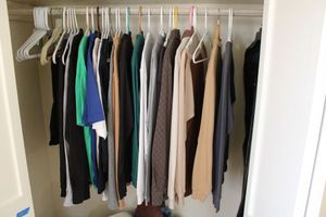 lot 135 image: Mens shirts as shown