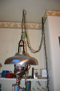 lot 85 image: Vintage hanging light fixture with chain
