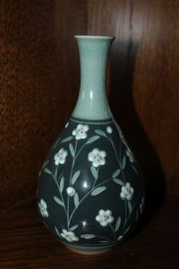 lot 8 image: Green Celadon Flowers Crackle Glaze Korean Two Toned Vase