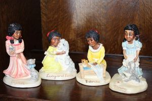 lot 151 image: Vintage Lot of 4 The Poppets by Peter Tomlins