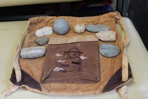 lot 256 image: Unique Stones and Bag