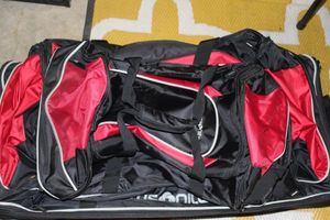 lot 210 image: Samsonite Rolling Duffle Bags (2) Large and Small