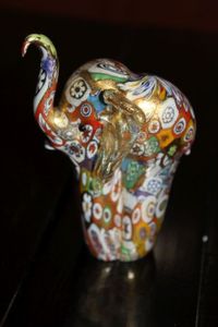lot 274 image: Murano Elephant