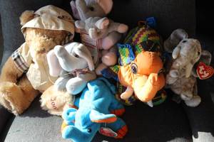 lot 241 image: Collectable Stuffed Animals, including TY and more