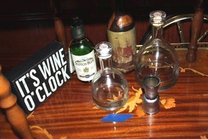 lot 294 image: Vintage Liquor  Bottles including a Leather Bottle