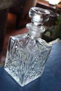 lot 284 image: Vintage Square Cut Lead Crystal Decanter with Lid
