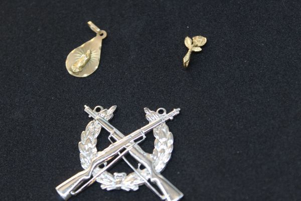 lot 5 image: Pendants 3, Marine Rifleman, pear shaped pendent stamped 14K and Rose Stamped 10K  3 Total Weight 10.39