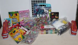lot 62 image: Craft making supplies, colored pencils, plastic beads and more