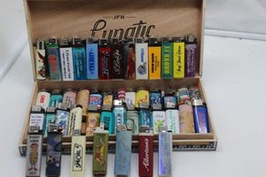 lot 162 image: Vintage Cigar box and collection of lighters
