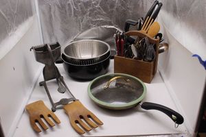 lot 181 image: Kitchen Items, Silverware caddy, utensils, silverplated utensils, pans and more