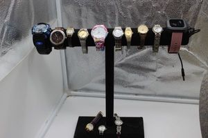 lot 193 image: Fashion Watches