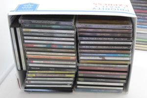 lot 212 image: Box of music CDs