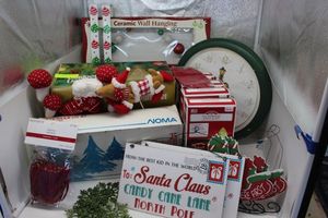 lot 232 image: Christmas dcor, including Clock, Stuffed Animals Boxed Lights and more