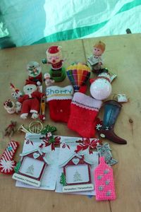 lot 247 image: Christmas Dcor, Ornaments