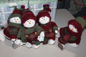 lot 262 image: Christmas Dcor, Snowman with Orginal Boxes