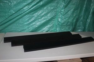 lot 319 image: Shelves