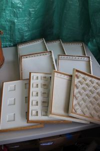 lot 332 image: Jewelery Boards
