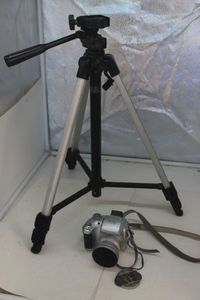 lot 339 image: Tripod and Camera