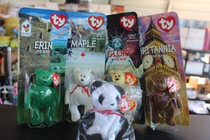 lot 368 image: Ty Beanie Babies