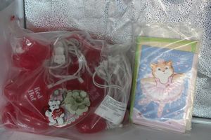 lot 379 image: Heart Lights, Extra Sting of lights, Heart Shaped Tin with Heart Shaped soap Inside, and variety of cards